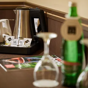 https://12-revay-hotel.inbudapesthotels.com
