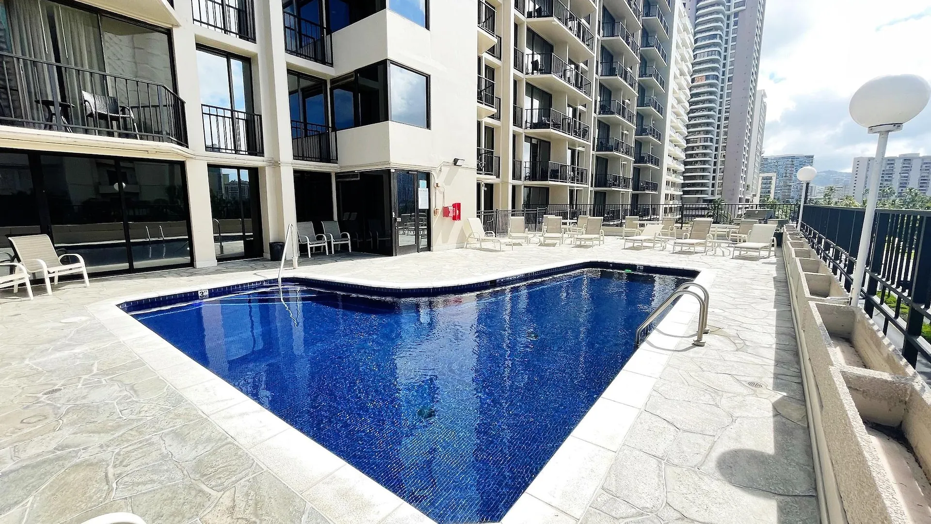 Aqua Palms Waikiki Aparthotel Χονολουλού