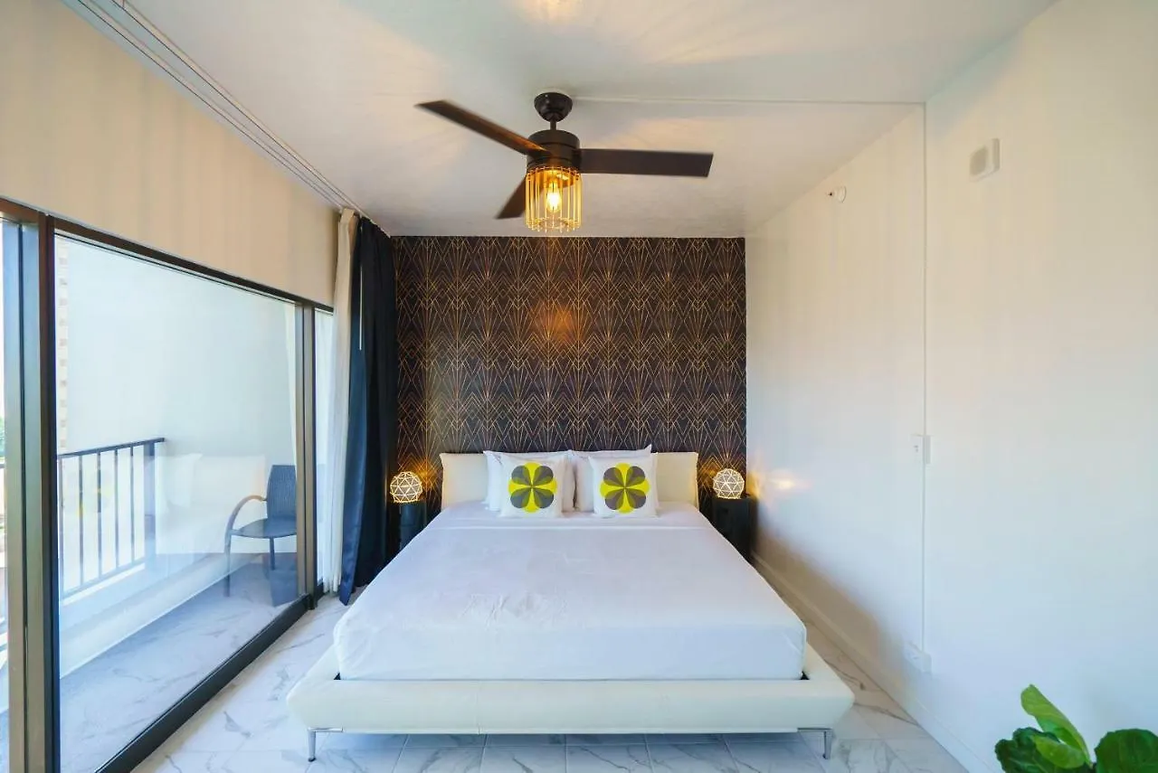 Aqua Palms Waikiki Aparthotel Χονολουλού 3*,